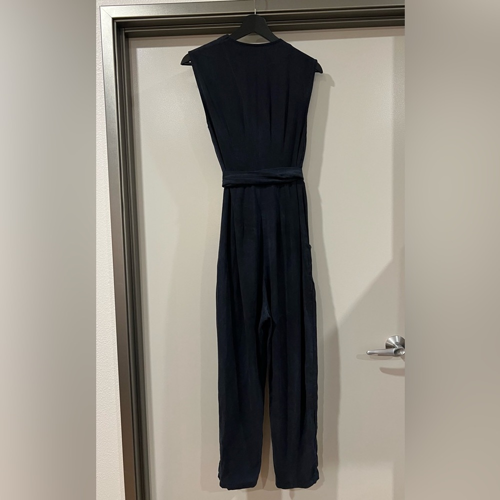 Field Day Artemis jumpsuit in black linen - Picture 5 of 6